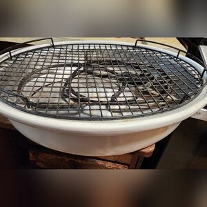 Vintage Nutri-Broil Electric Indoor Bar-B-Grill